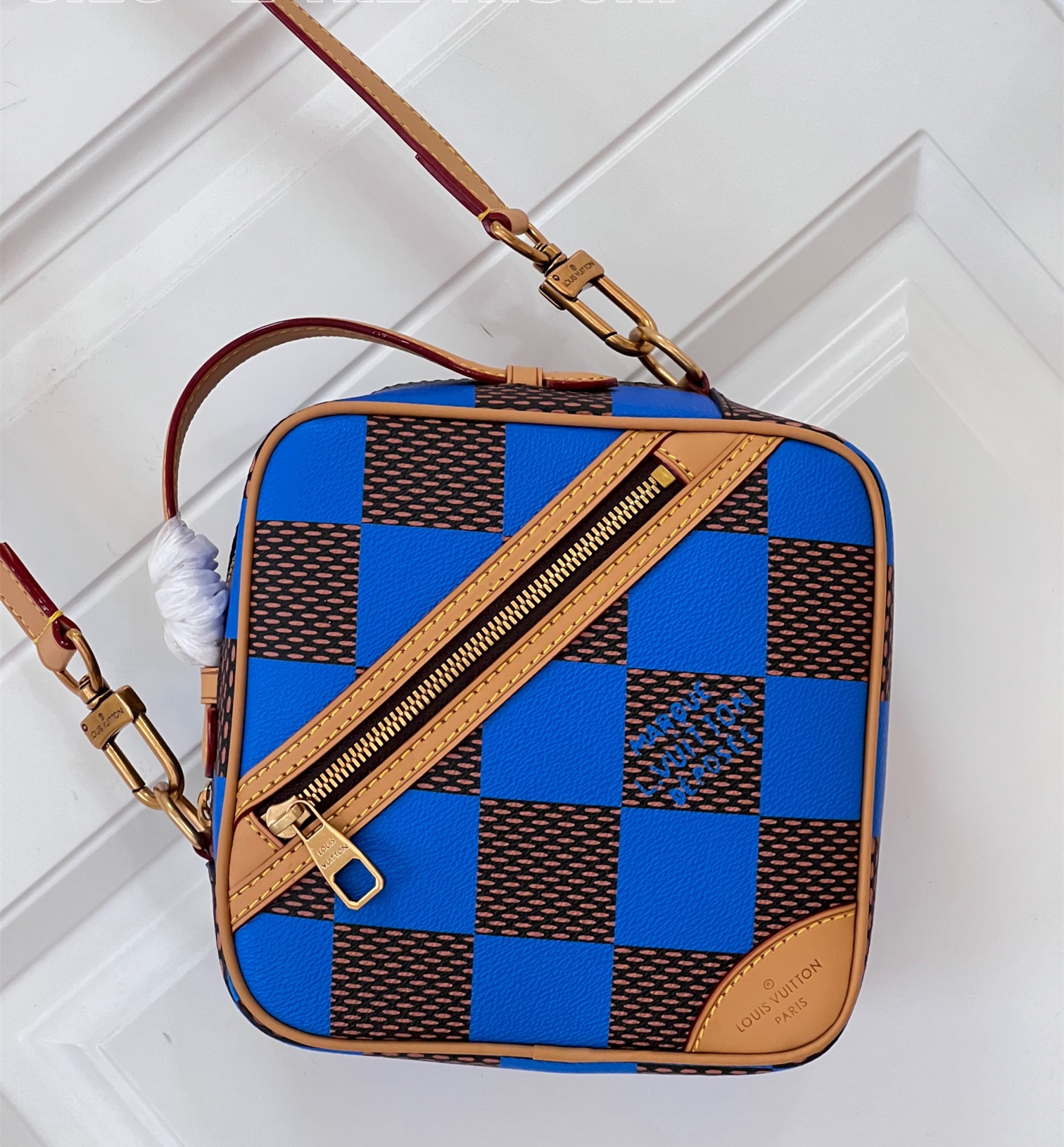 Louis Vuitton Chess Messenger N40547 Blue