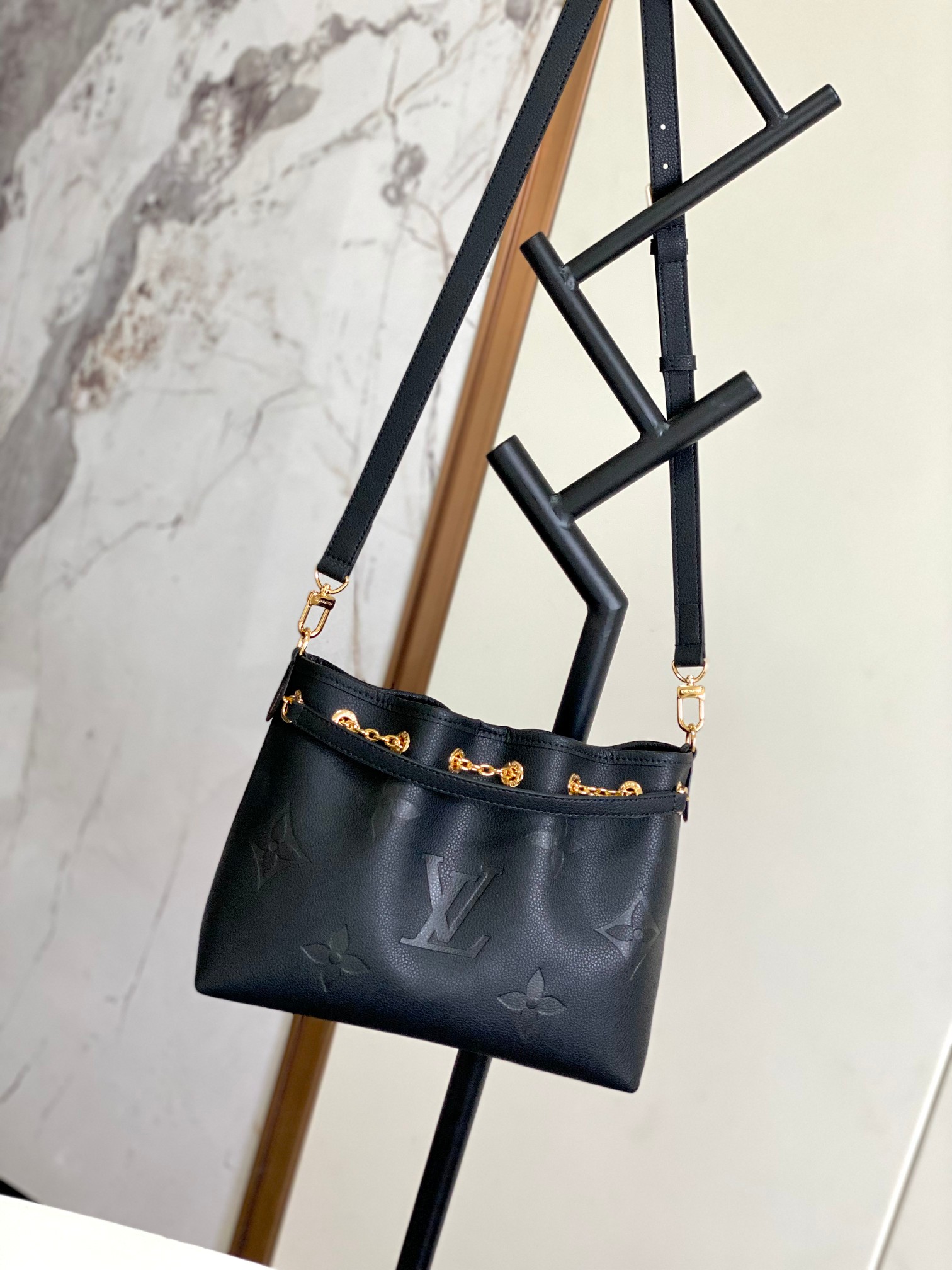 Louis Vuitton Summer Bundle Handbag M47209 Black